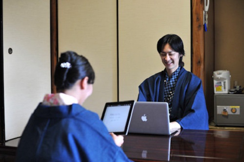 インターネットを使って情報共有